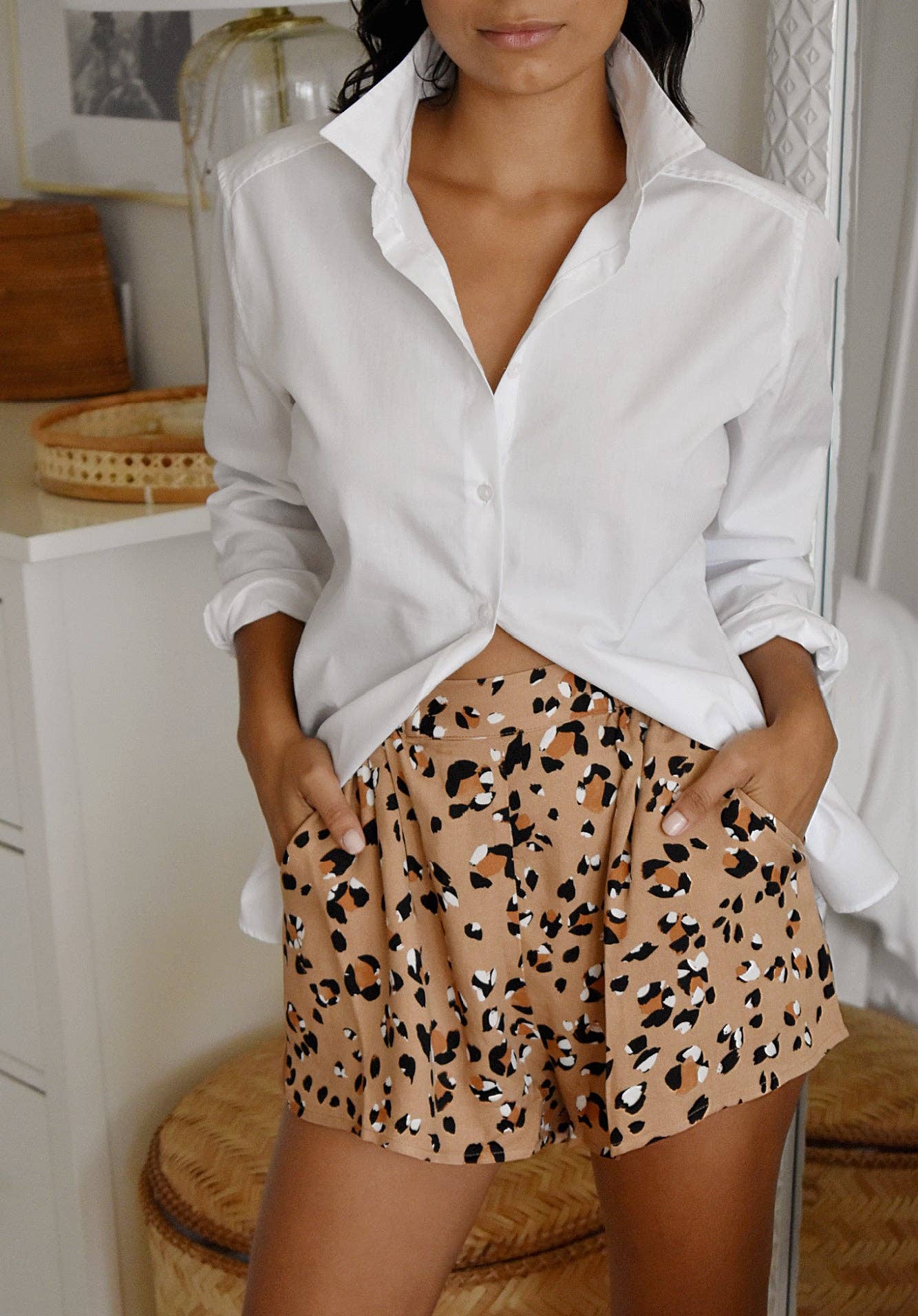 The Lomas Brand - Wholesale Button Down Shirt - Women's - The Abigail Oxford4