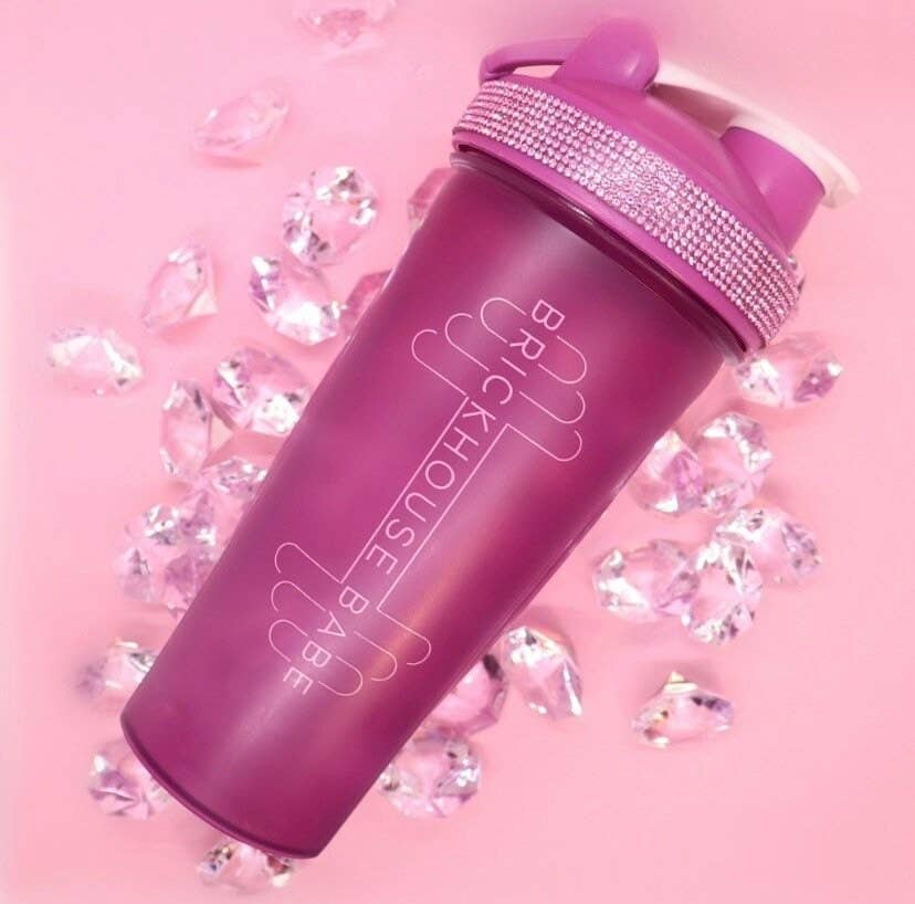 Brickhouse Babe LLC - Venta al por mayor Botellas de agua - Botella Shaker de Fitness Bling con Accesorios de Diamantes de Imitación2
