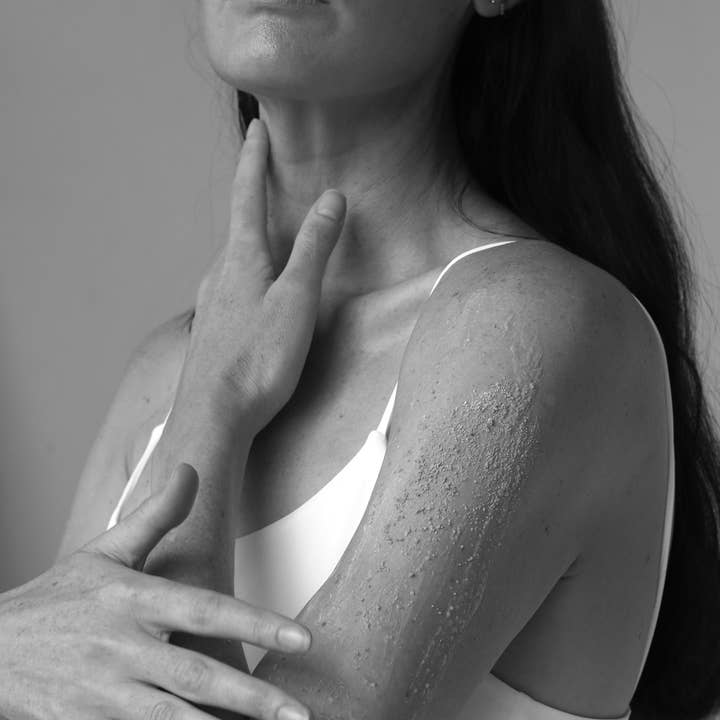 Gracious Minds - Wholesale Body Scrub/Exfoliant - Rejuvenation Body Treatment Scrub 4