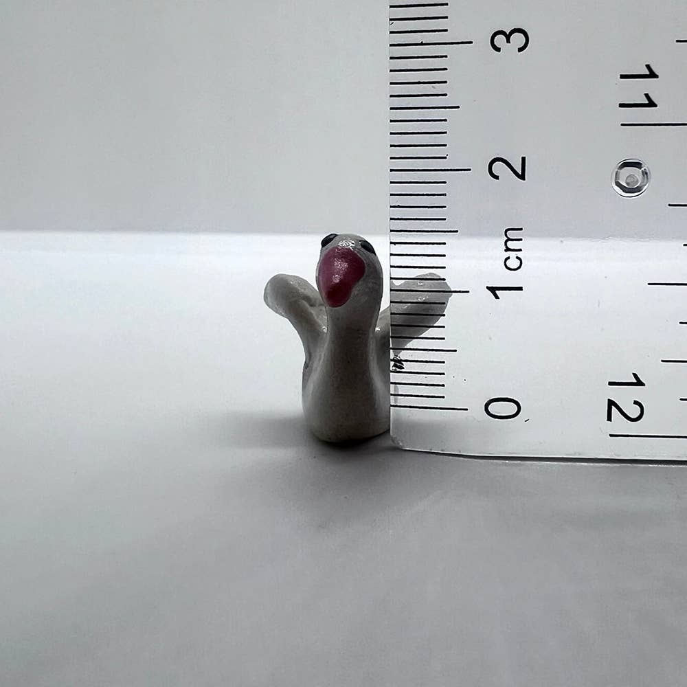 VIE - Wholesale Decorative Figurine - Mini Ceramic Figurine, Assorted Colour, Approx. 2cm133