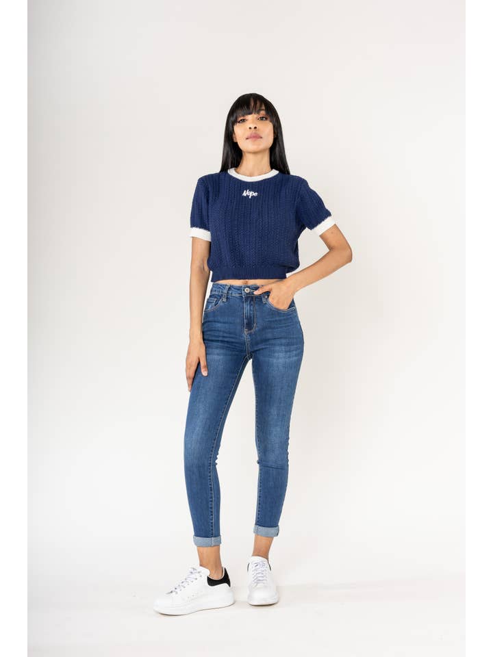 Nina Carter - Wholesale Jeans - Women's - Jean Nina Carter daisy embroidery on back pocket P607