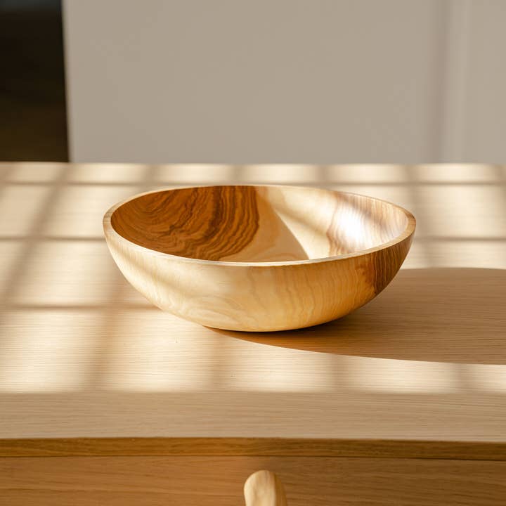 Creating Comfort Lab – wholesale Dekorativ tallrik/fat/skål – Handsnidade stora askträ skål1