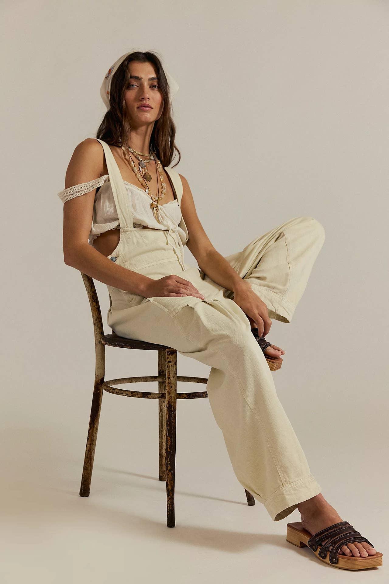 Hope & Sunshine - Wholesale Overalls - Women's - Loose Fit Sleeveless Denim Overalls13