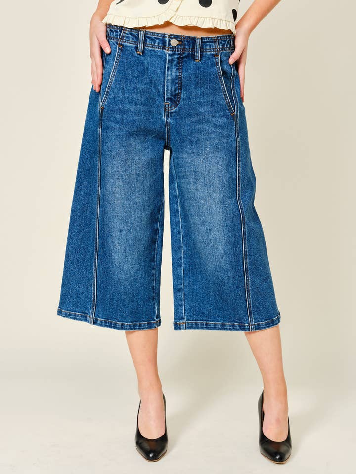 AJP5570 SHORTS BERMUDA A BARILE CON LINEA LATERALE per la vendita all'ingrosso da parte di Aaron & Amber