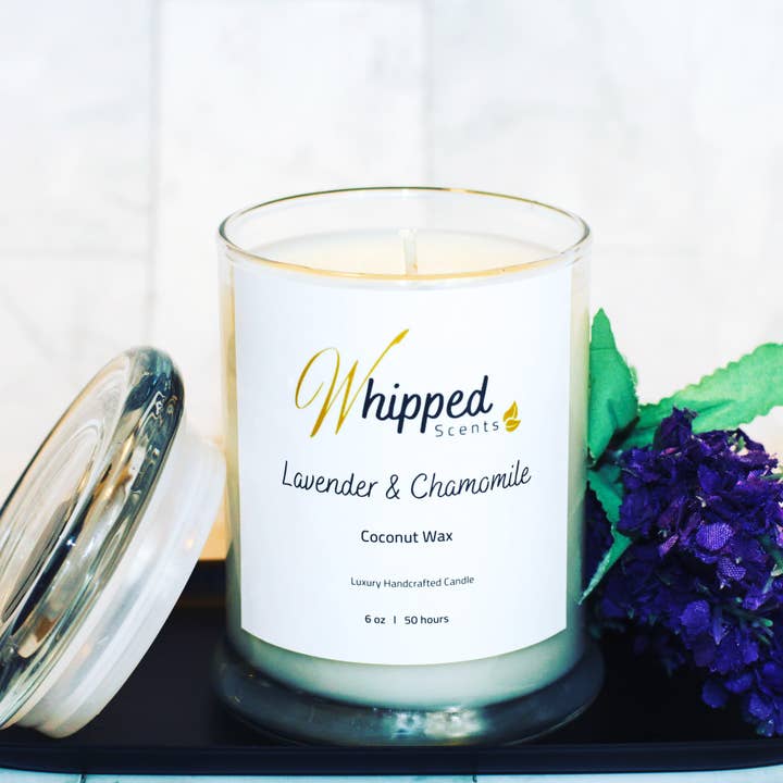Candela in cera di cocco profumata lavanda e camomilla per la vendita all'ingrosso da parte di Whipped Scents