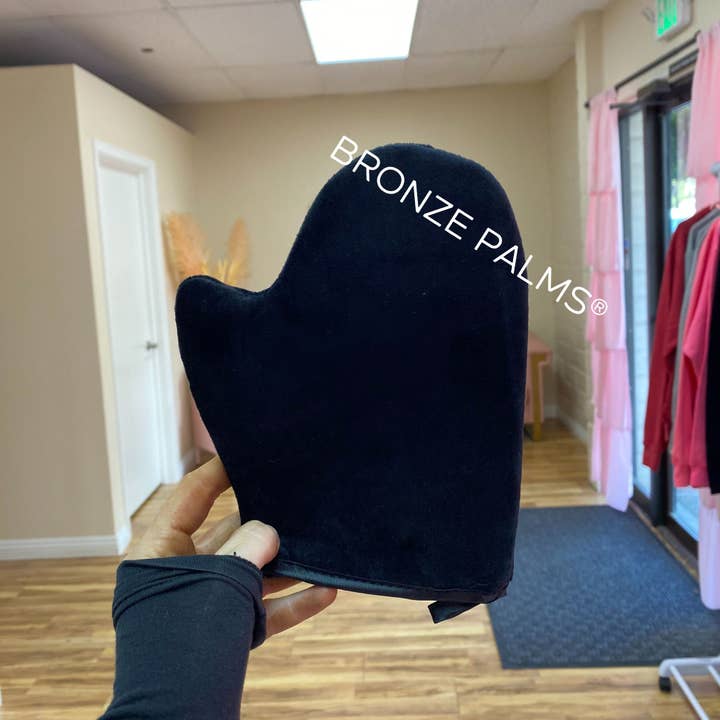Self Tanning Mousse Application Mitt Reusable Streak Free and other Purchase wholesale self tanning mitt. Free returns & net 60 terms on Faire trending on Faire.