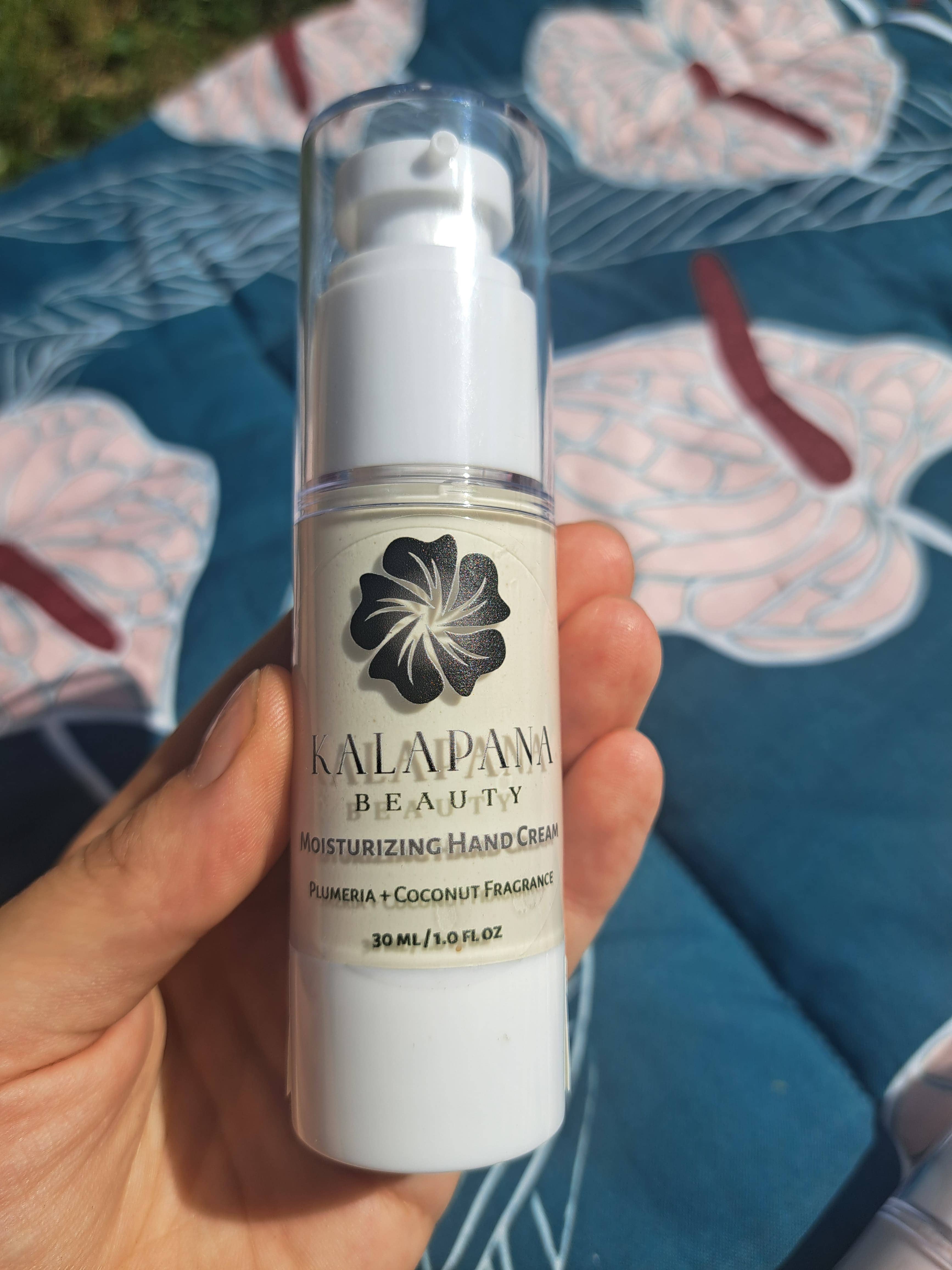 Kalapana Beauty – Großhandel Handcreme/-lotion – Hawaiian Handcreme – Macadamia, Kamani & Aloe Feuchtigkeitspflege4