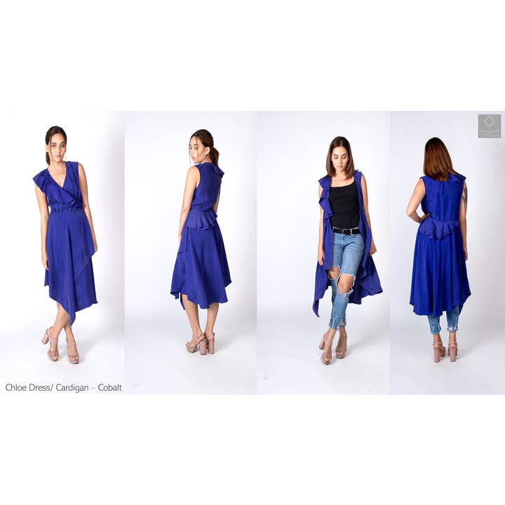 Chloe blauwe wikkeljurk voor wholesale door Modern Capsule