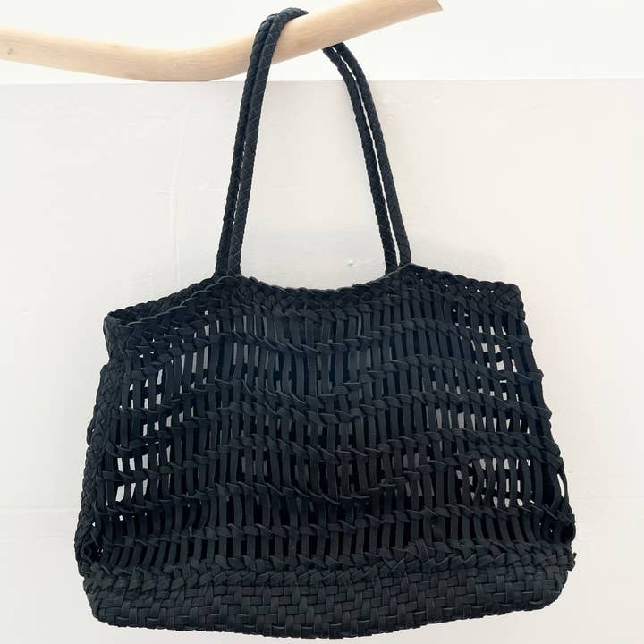 Happy French Gang – wholesale Beach bag – Luni Leather Woven Black Bag1