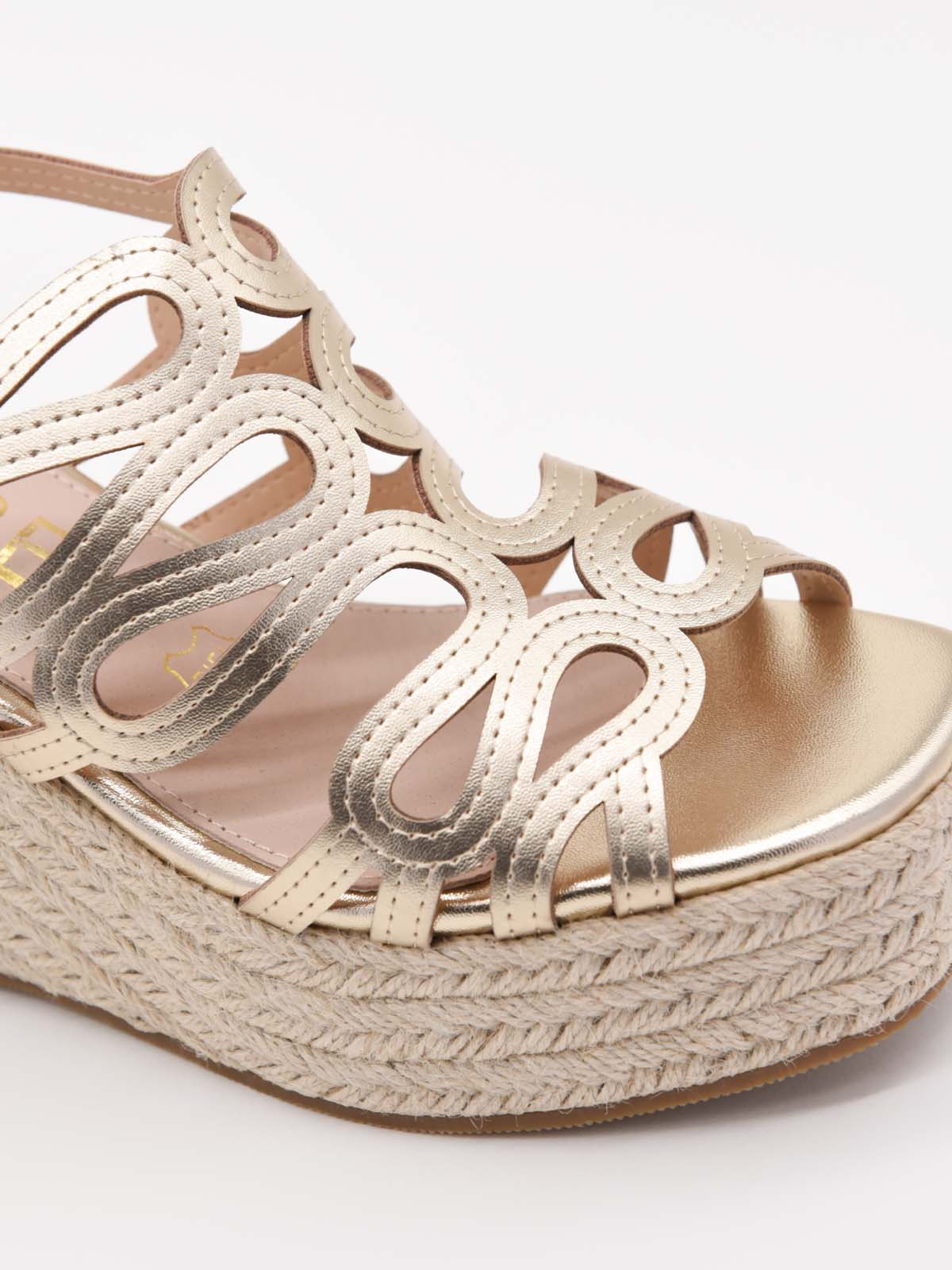 Azarey - Wholesale Sandals - Women's - Metallic Wedge with Interlaced Straps2