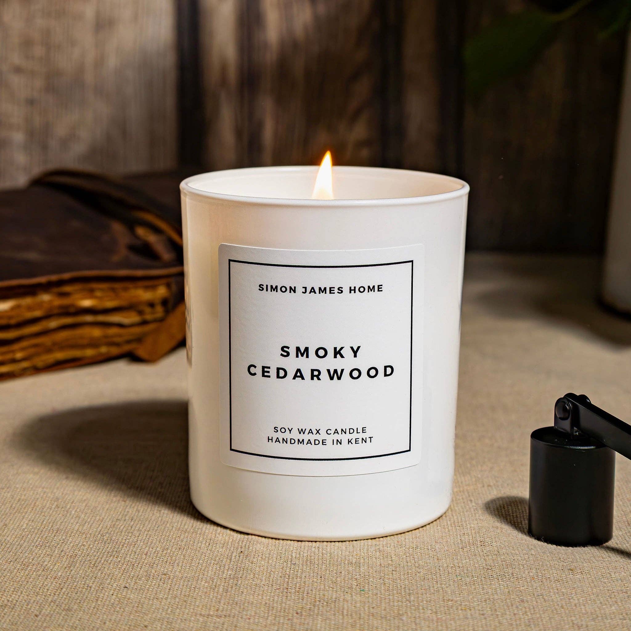 Simon James Home – wholesale Jar/filled candle – Smoky Cedarwood Handmade Soy Wax Candle5