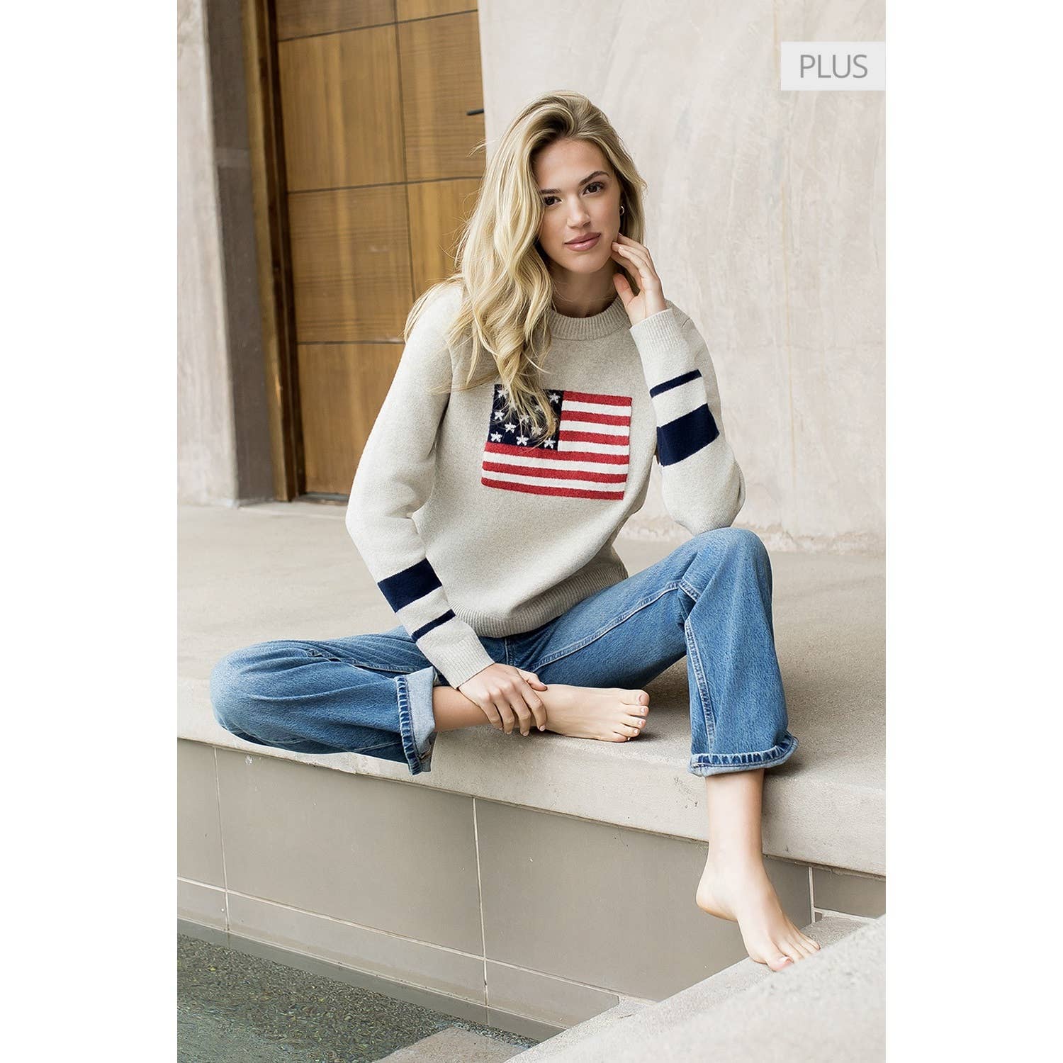 CRÈME /Taille XL/ Pull en maille avec détail drapeau en vente sur Faire11