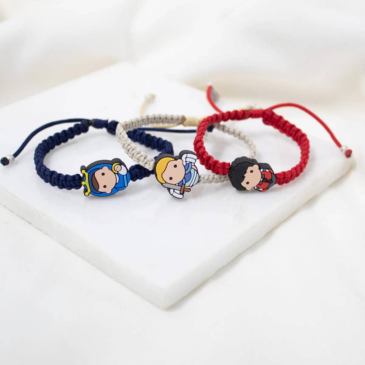 My Saint My Hero - Wholesale Woven/Braided Bracelet - Tiny Saints Adults Mary,Blessed Mother Bracelet-NV4