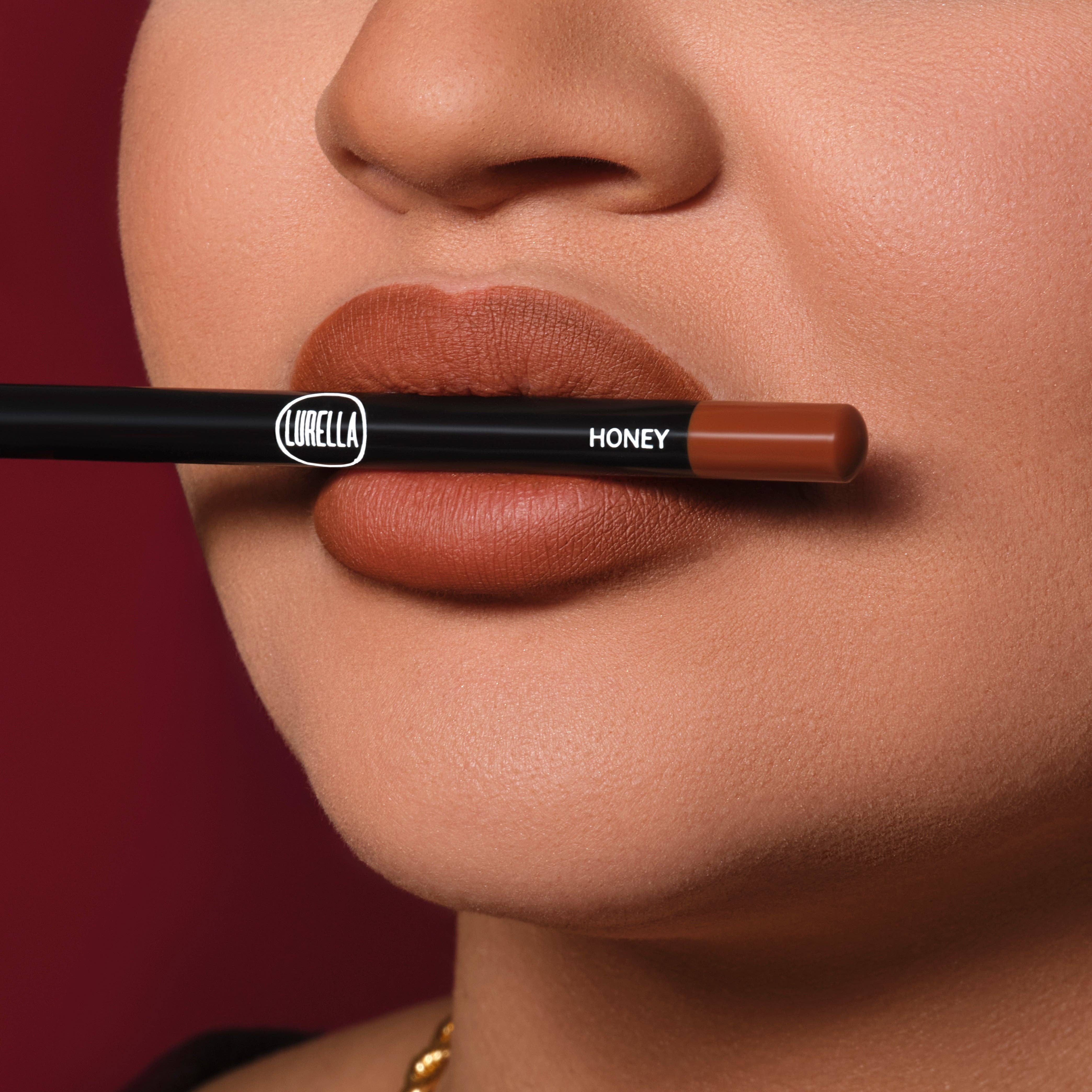 VIAI Beauty - Wholesale Lip Liner/Pencil - Nude Lip Liners16