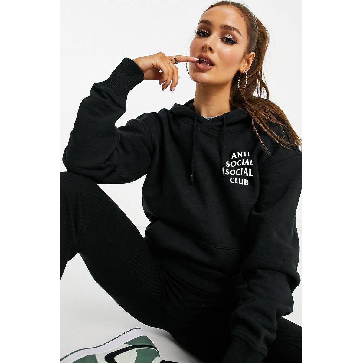 Nobrand – wholesale Hoodie - Dam – ANTI SOCIAL CLUB GRAFISKA KVINNOR HOODIE1