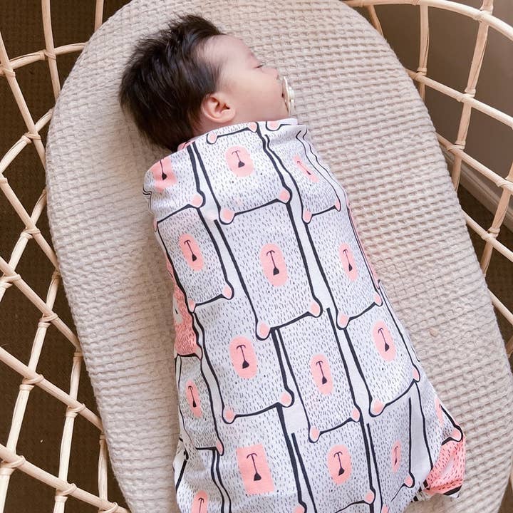 Koala Hugs Newborn Swaddle Wrap - Pinky Bears for wholesale by BABY LOVES SLEEP
