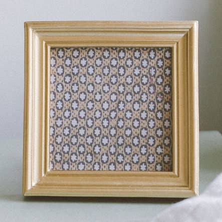 Petal Lane Home - Wholesale Picture frame - Beveled Square Gold Photo Frame0
