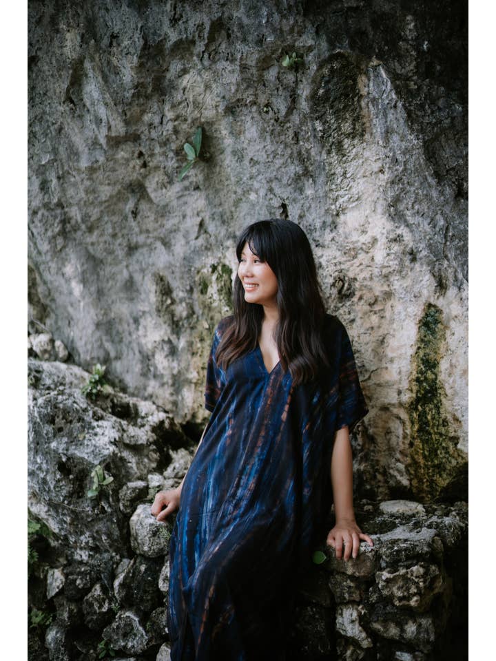 Mahisi - Wholesale Dress - Women's - Maxi Dress with Pockets in Deep Navy1