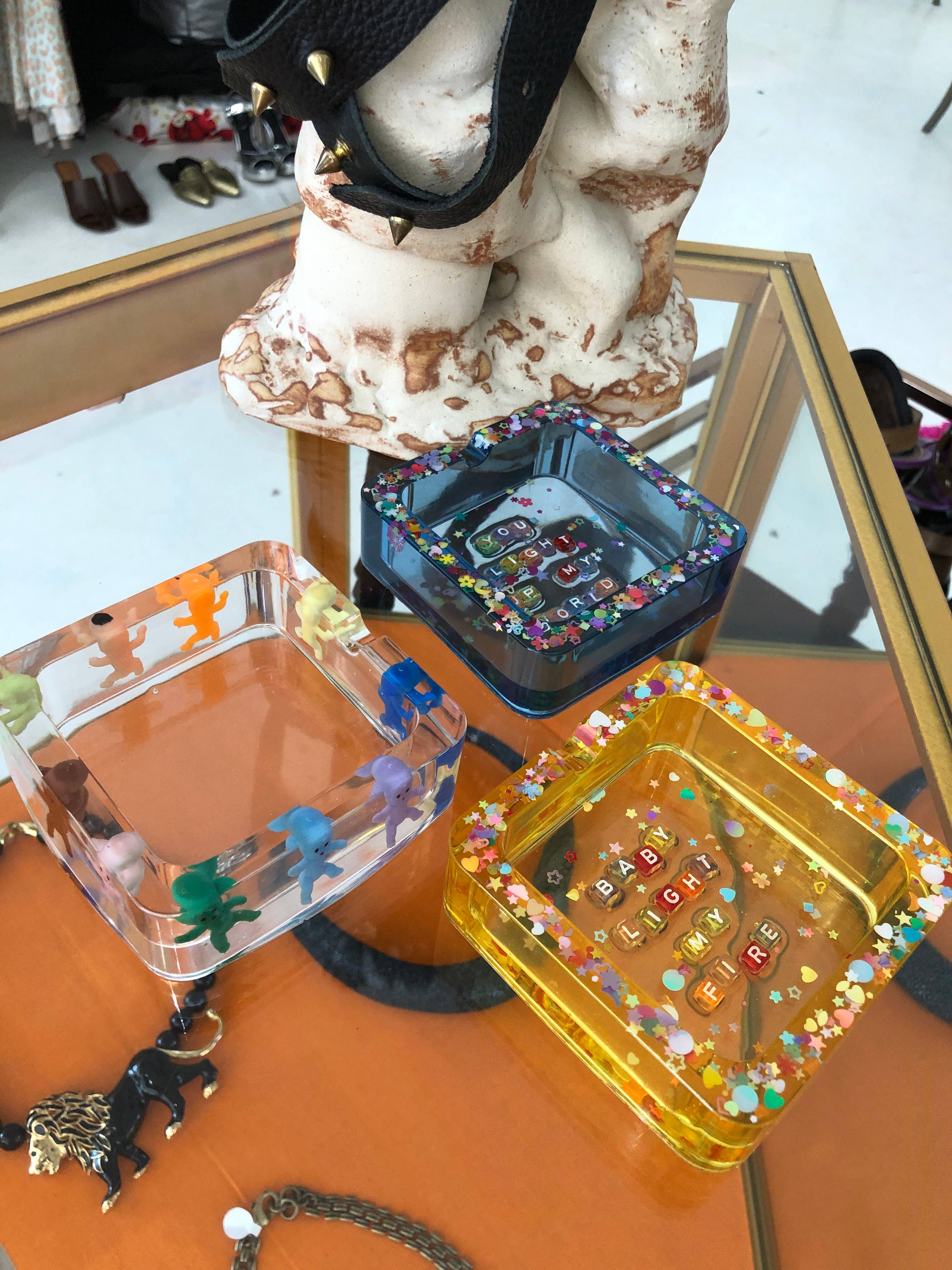 Rosemilk Resin - Wholesale Ashtray - Baby tray1