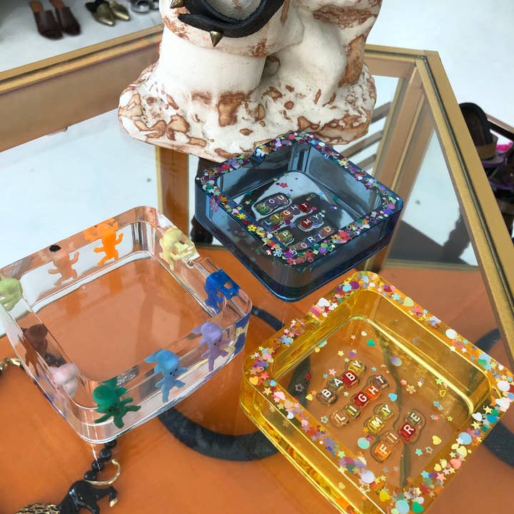 Rosemilk Resin - Wholesale Ashtray - Baby tray1