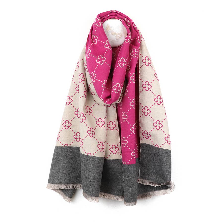 Peace Of Mind – wholesale  – Bright Pink Mix Quatrefoil Repeat Jacquard Scarf0