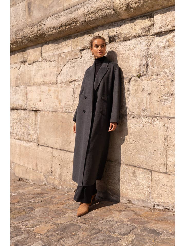 Attentif Paris - Wholesale Coat - Women's - Extra-long oversized hand-sewn wool blend coat11