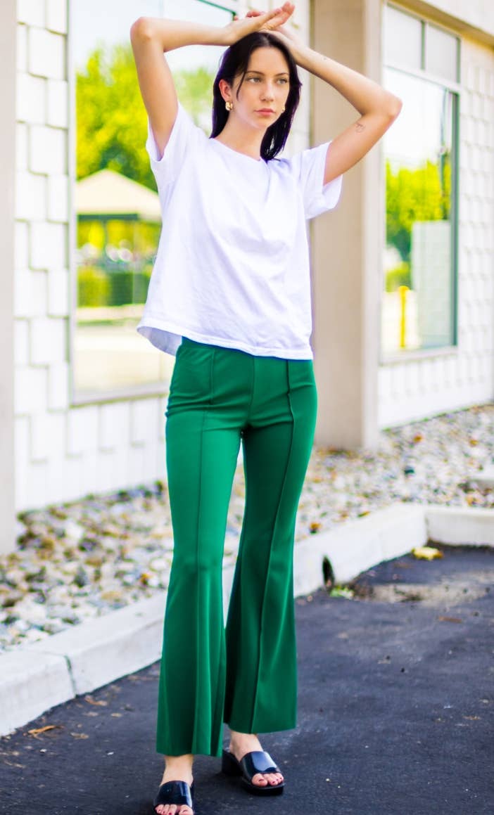 Urban Diction - Vente Pantalon – femme - Pantalon Bell décontracté et professionnel NOIR/ROUGE/VERT/IVOIRE0