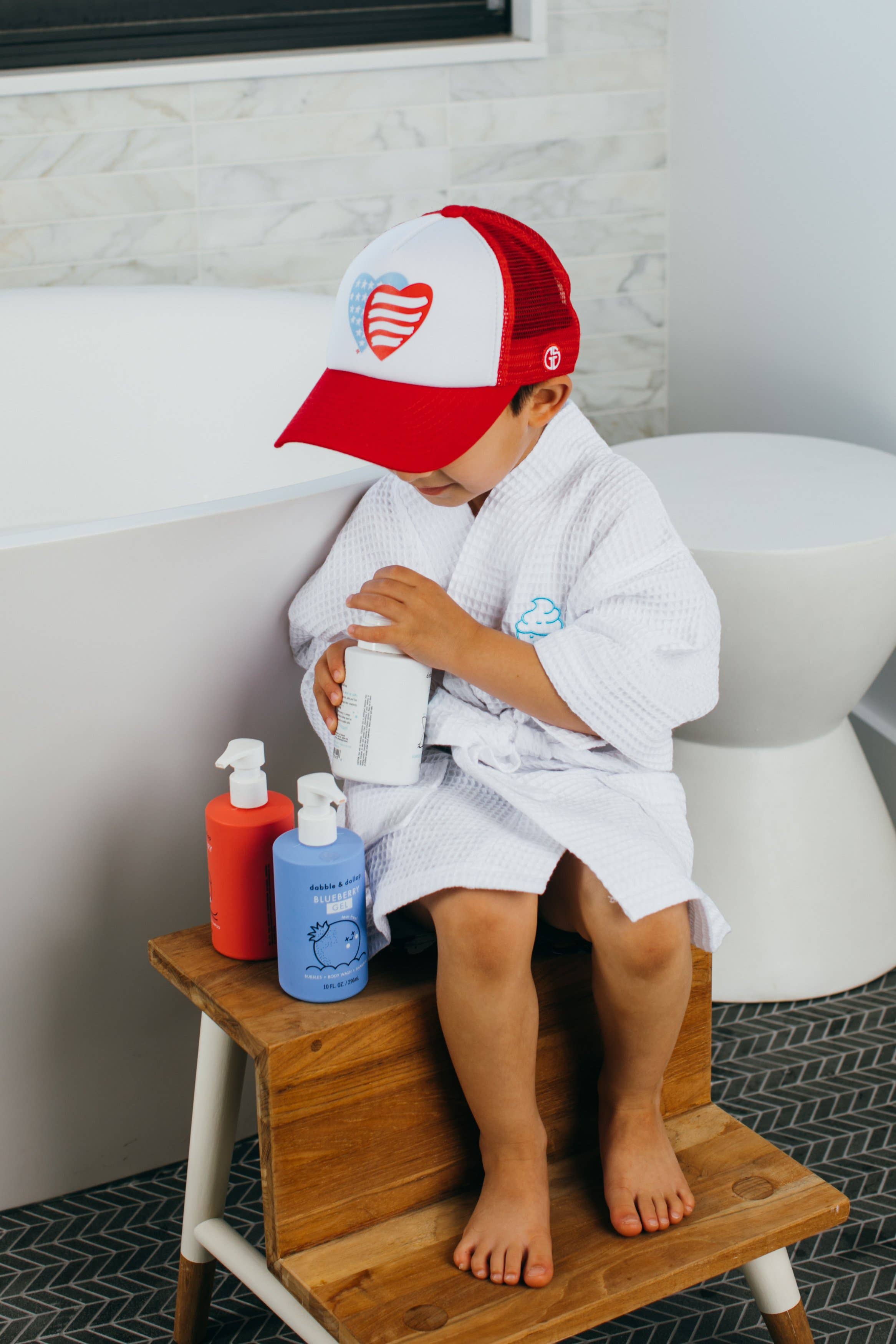 Dabble & Dollop® - Wholesale Body Wash/Shower Gel - Kids & Baby - All-Natural Blueberry Shampoo, Body Wash & Bubbles4