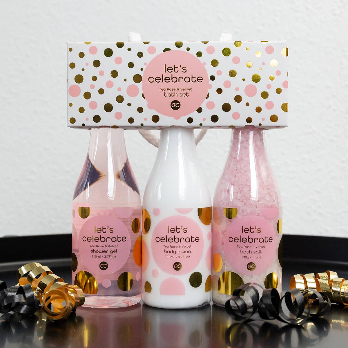 Accentra – Engroshandel Bade- og kropssæt – Gavesæt Let's Celebrate til kvinder i champagne-look1