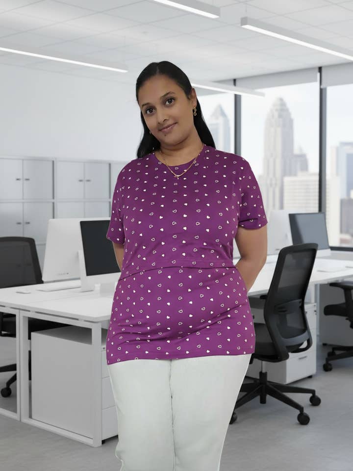 T-shirt d'alimentation Purple Heart pour la vente par Mamma | Maternity & Nursing Wear