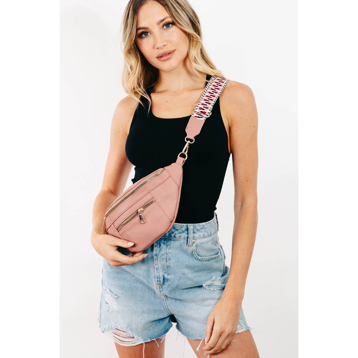 Collections by Fame Accessories – Pochete - Mulher por atacado – Bolsa de Cintura de Pele6