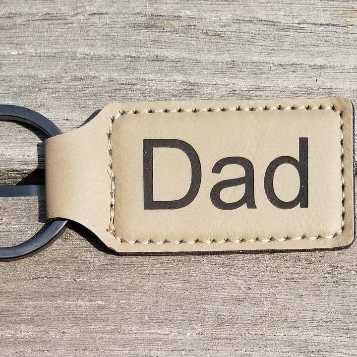 Porte-clés en similicuir pour la vente par Peak Handmade