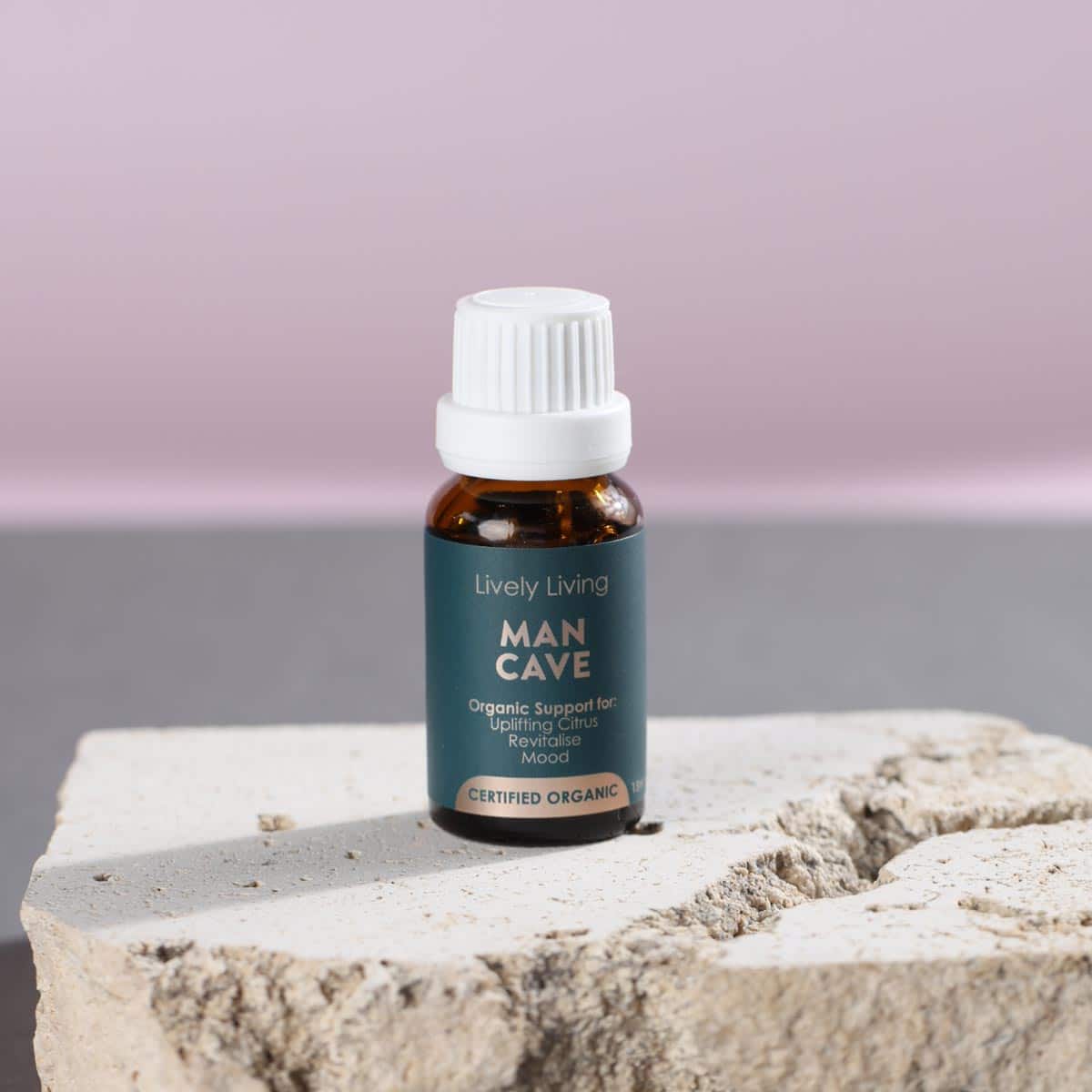 Lively Living – wholesale Essential oil – Man Cave - Certified Organic Essential Oil Blend 15ml3