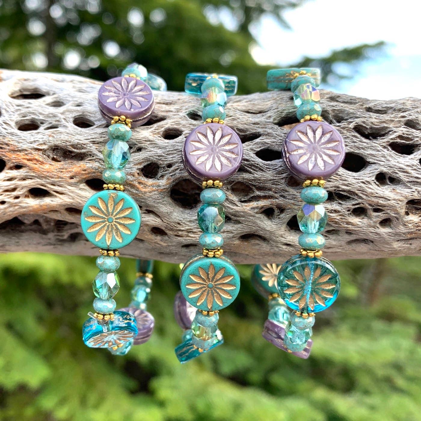 Marlene VanBeek Jewelry - Venta al por mayor Pulsera de cuentas - Pulsera Elástica Cardada Aster - Flores de Jardín Rosas0