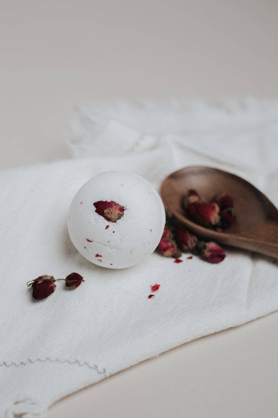 Freedom Studios - Wholesale Bath Bomb/Fizz - Flower Market | Rose1