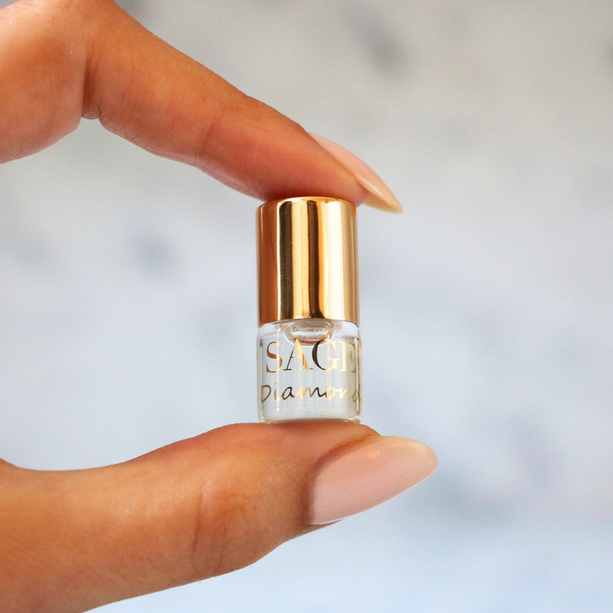 The Sage Lifestyle - A Gemstone Perfumery - Wholesale Roll-On Fragrance - Diamond Perfume Roller - Mini Perfume Oil in Gift Box with Crystals2
