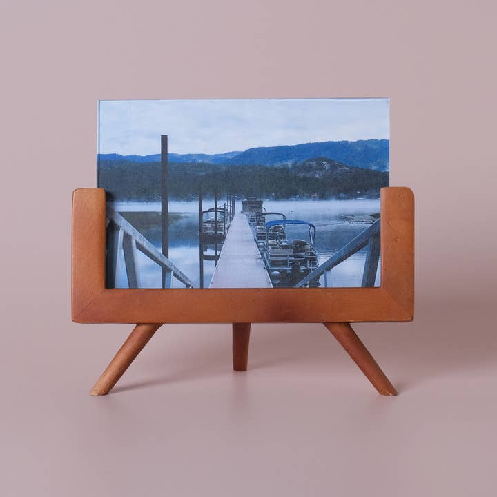 Made Market Co. - Wholesale Picture Frame - Legged Wood Photo Frame2