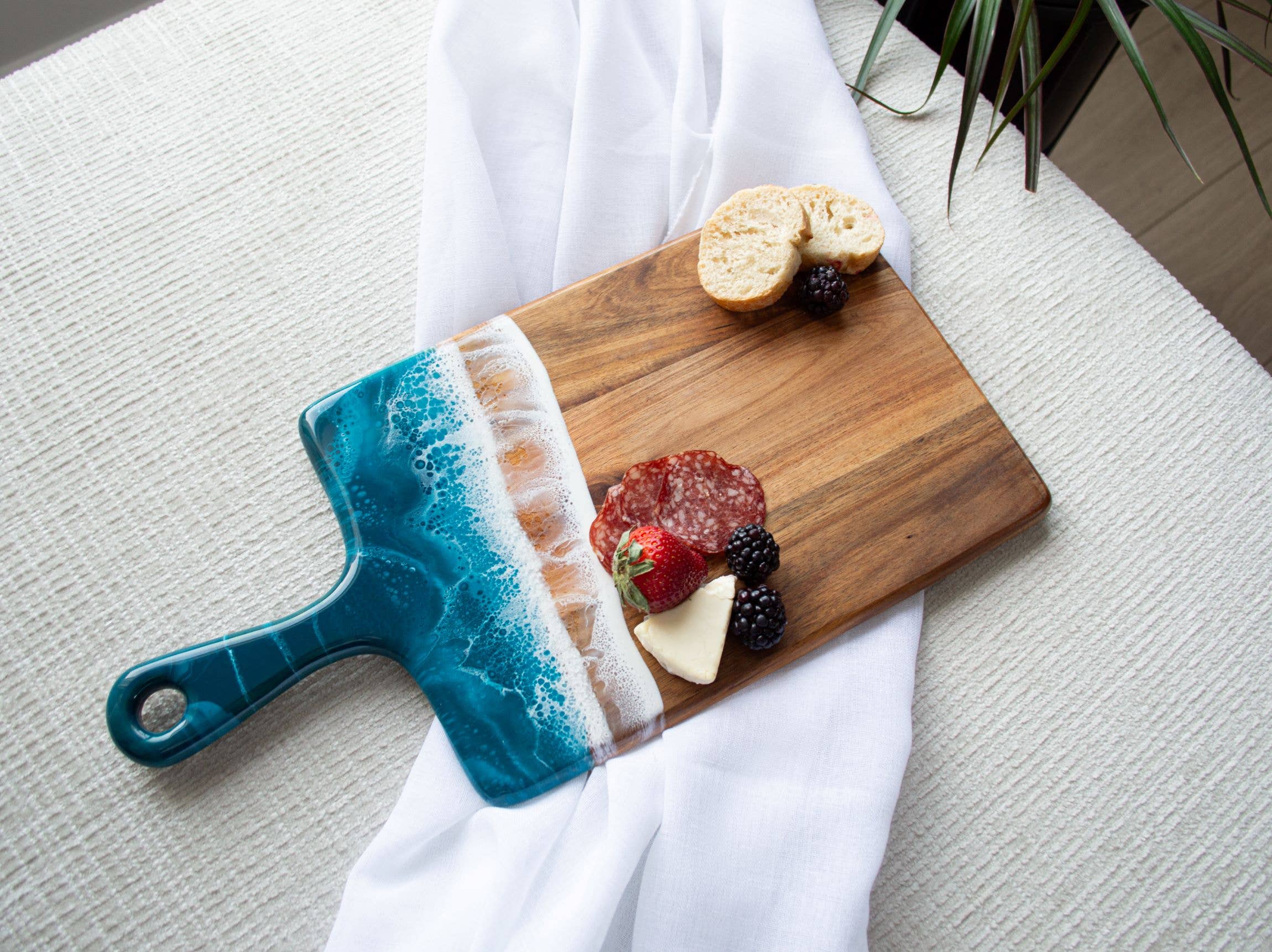 Lynn & Liana Designs - Wholesale Cheese Board - Charcuterie Board - Medium 8" x 16" NO TARIFFS!6