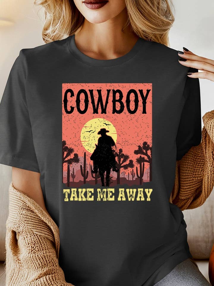 T-shirt graphique "Cowboy Take Me Away". pour la vente par DG WORLD