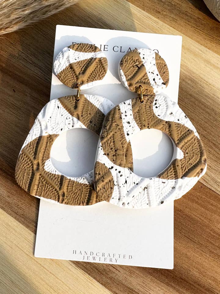 O Sandy por atacado de Pollie Clay Co