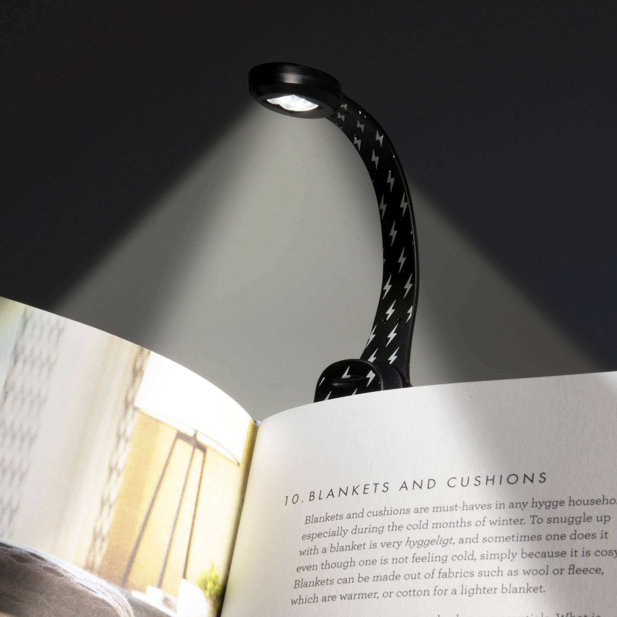 Thinking Gifts Company Ltd - Wholesale Booklight - Flexilight Xtra LED Reading Book Light20