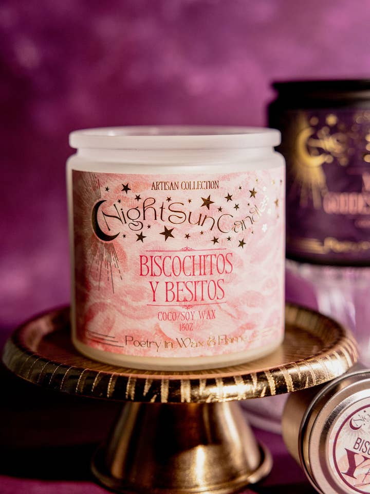 Biscochitos und Besitos handgemachte ungiftige Kerzen für den Großhandel von Night Sun Candles