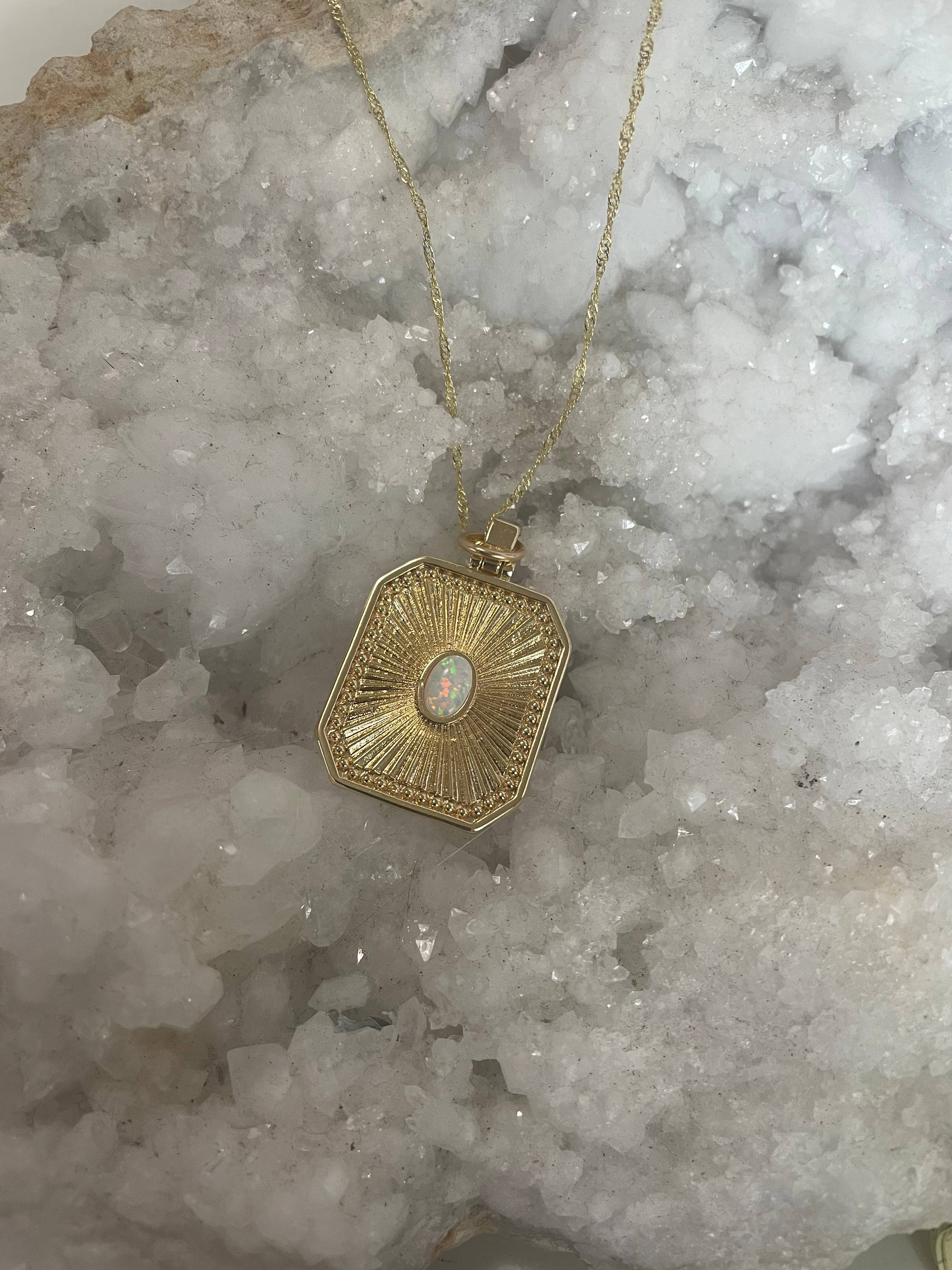 House of Au.ORA - Wholesale Pendant/Charm Necklace - Circle In The Sand  Necklace3