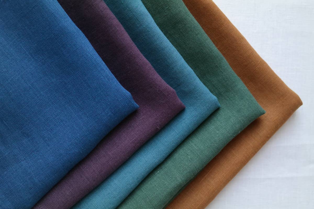 Liem Home - Wholesale Dinner & Cloth Napkin - Linen Napkins with Mitered Corners in Various Colors2