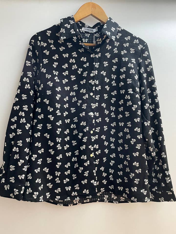 LORIANE - Vendita all'ingrosso Camicia button down - Donna - 21940 Camicia stampata con taglia S/M e M/L