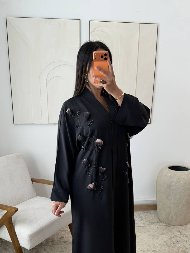 ABAYA BLOMSTER DOUNIA H567 for engroshandel hos White Icy