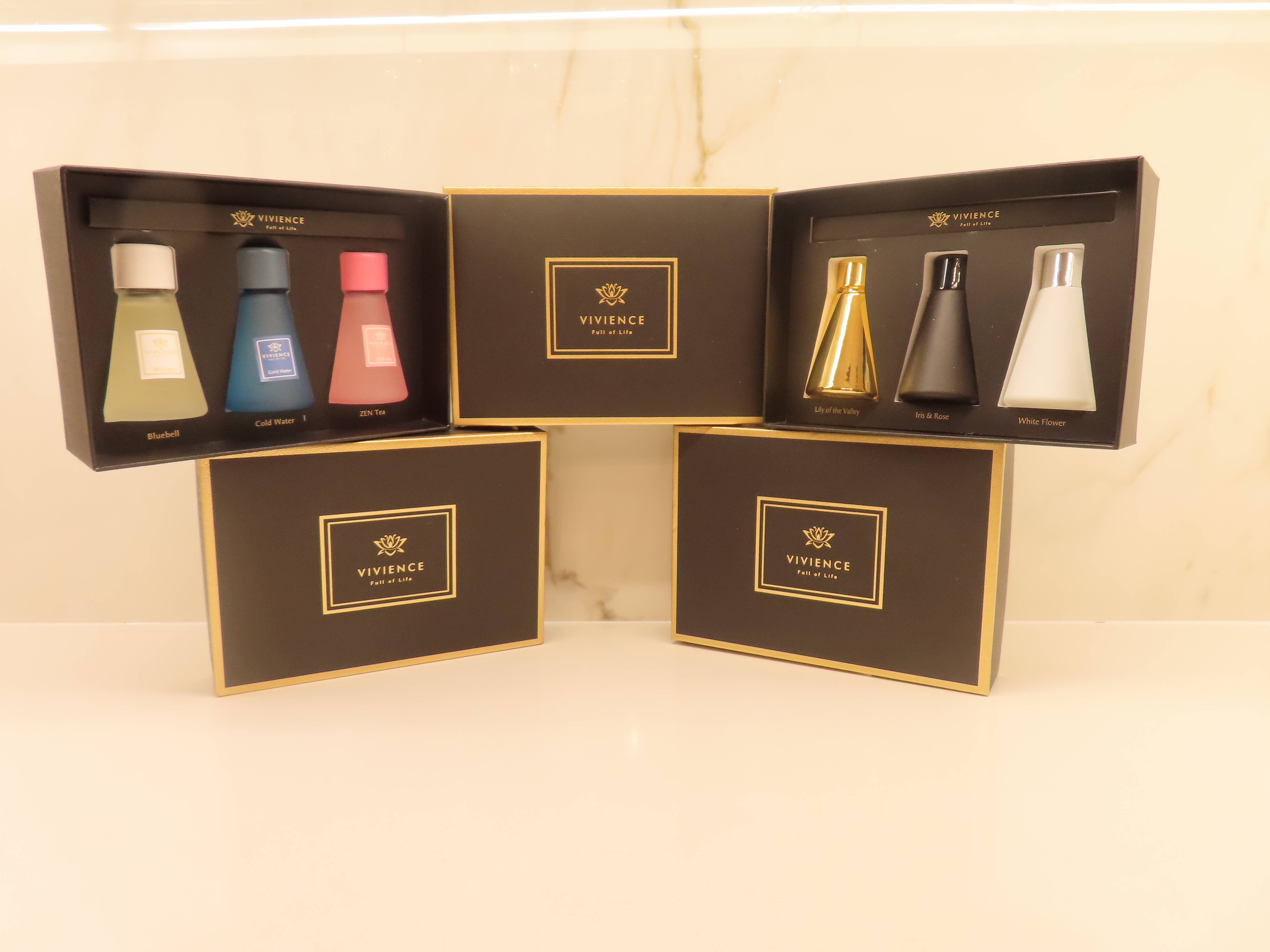 VIVIENCE - Wholesale Reed Diffuser - S/3 Diffusers- White/Black/Gold - Assorted Scents10