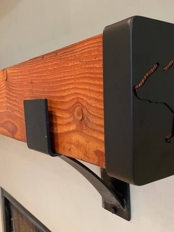 Vandiver Bear Mantel Eindkappen voor wholesale door Industrial Farm Co