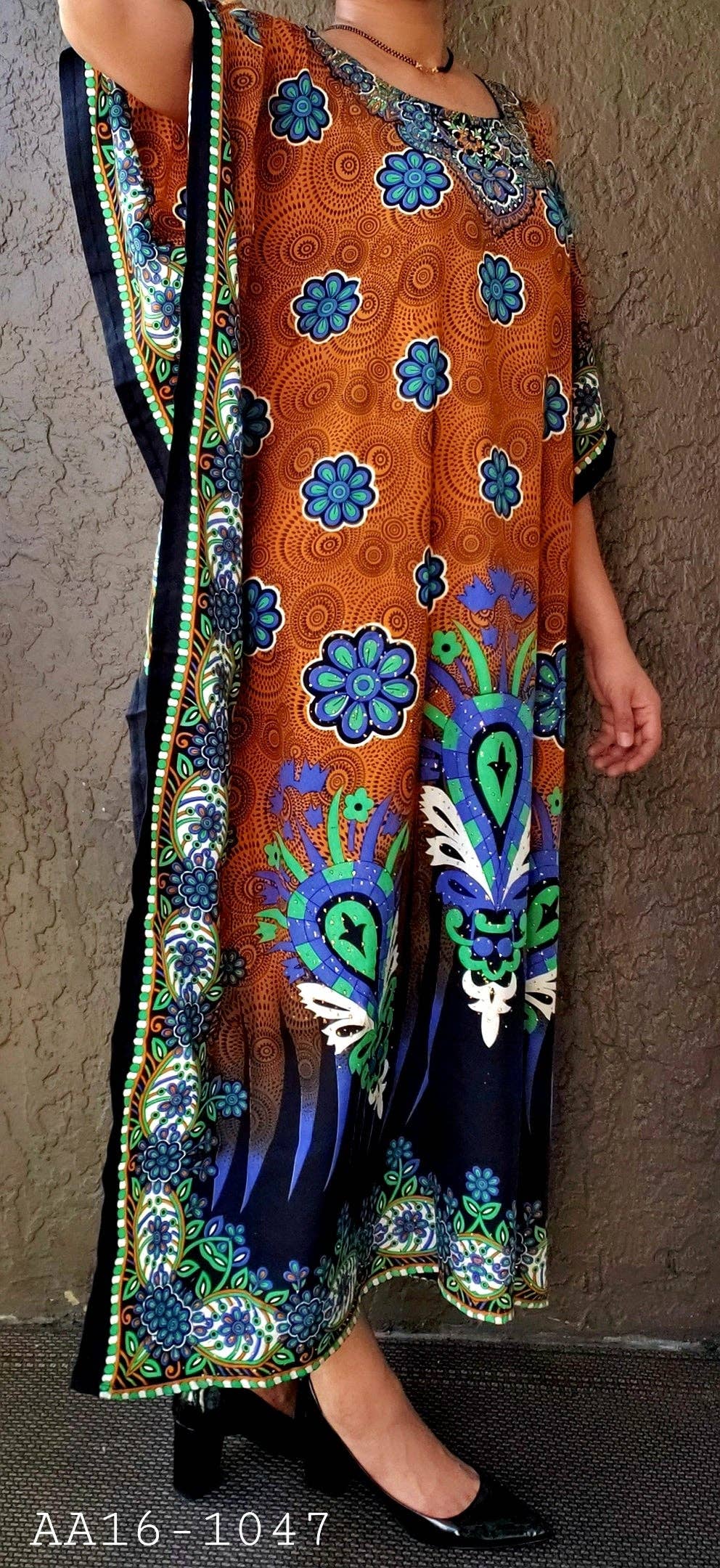 India Batik - Wholesale Kaftan - Women's - Women Floral / Sequin Embellished Kaftan Dress3