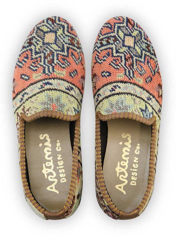 Zapatos para fumar en alfombras para mujer, talla 8 para venta al por mayor de Artemis Design Co.